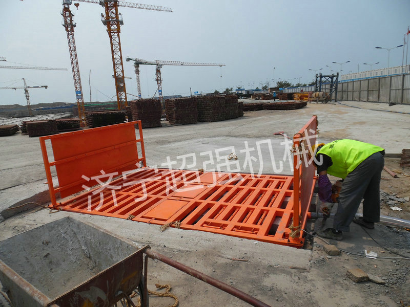 中建三局海口（kǒu）恒大項目部3.JPG